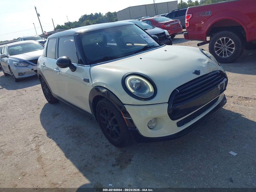 2015 MINI HARDTOP COOPER | WMWXS5C51FT827426 | UPCARS