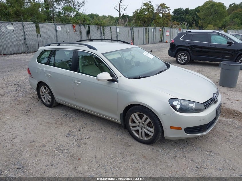 2011 VOLKSWAGEN JETTA SPORTWAGEN 2.0L TDI | 3VWPL7AJ4BM680794 | UPCARS