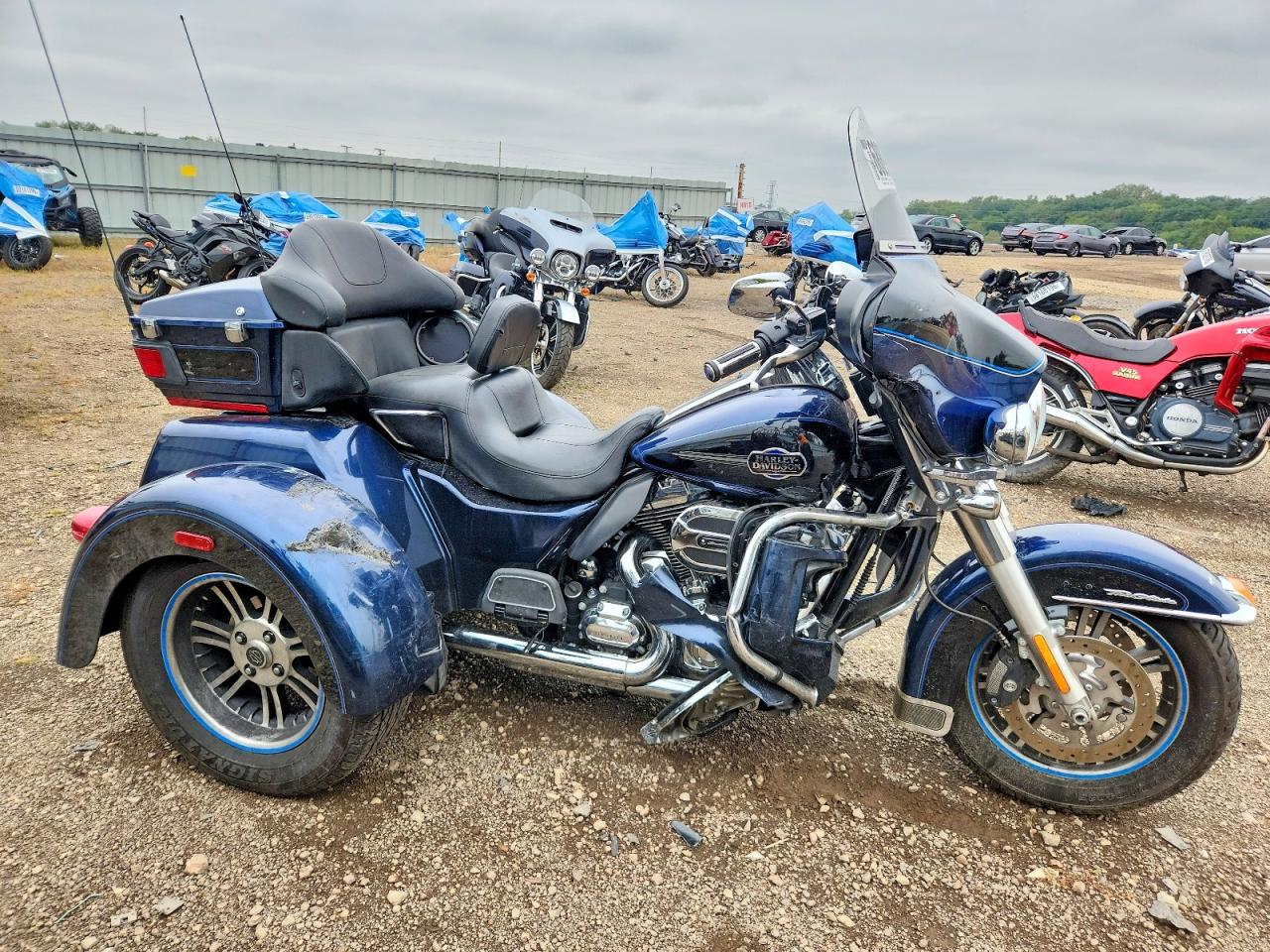 2013 HARLEY-DAVIDSON FL TRI GLIDE ULTRA CLASSIC | 1HD1MAM17DB854199 | UPCARS