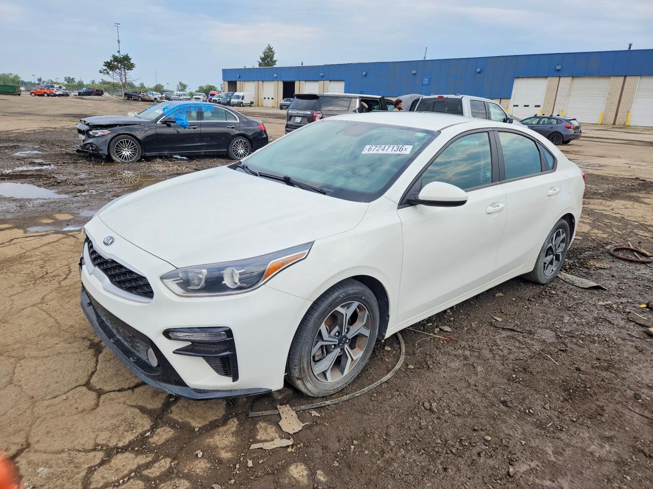 2021 KIA FORTE LXS | 3KPF24AD4ME335014 | UPCARS