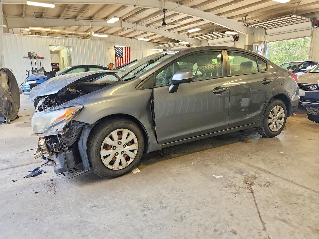 2012 HONDA CIVIC LX | 19XFB2E57CE044836 | UPCARS