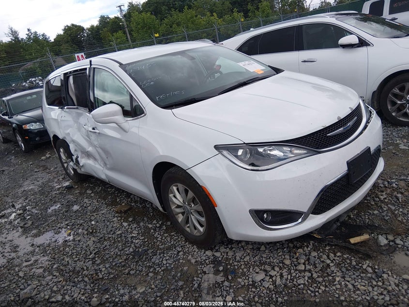 2018 CHRYSLER PACIFICA TOURING PLUS | 2C4RC1FG8JR279455 | UPCARS