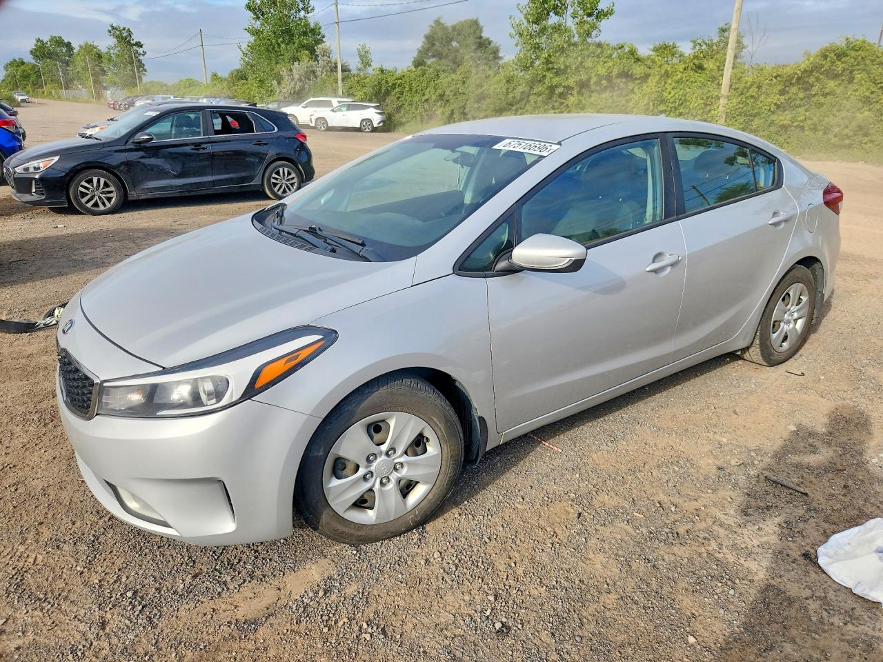 2017 KIA FORTE LX | 3KPFL4A70HE135454 | UPCARS