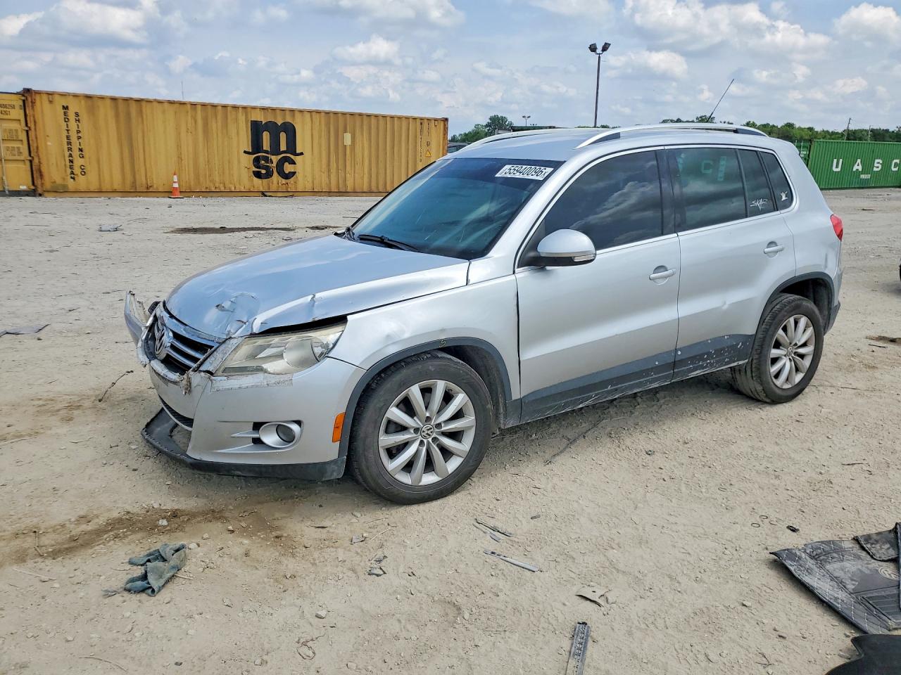 2011 VOLKSWAGEN TIGUAN S | WVGAV7AX9BW511227 | UPCARS