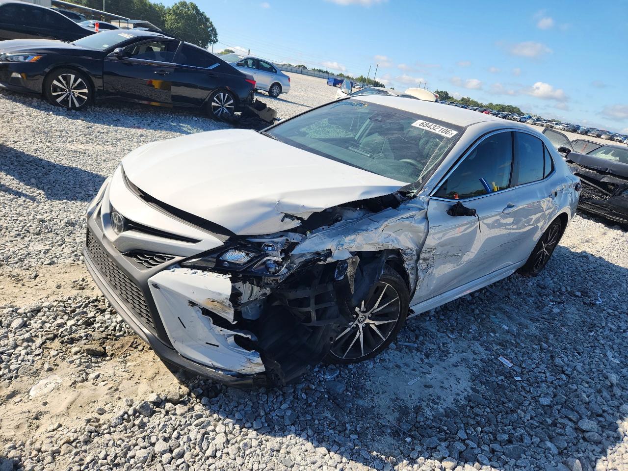 2024 TOYOTA CAMRY SE | 4T1G11AK2RU260063 | UPCARS