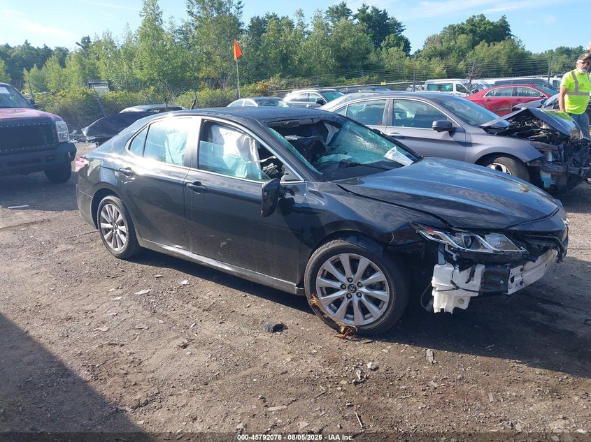2020 TOYOTA CAMRY LE | 4T1C11AK9LU932254 | UPCARS