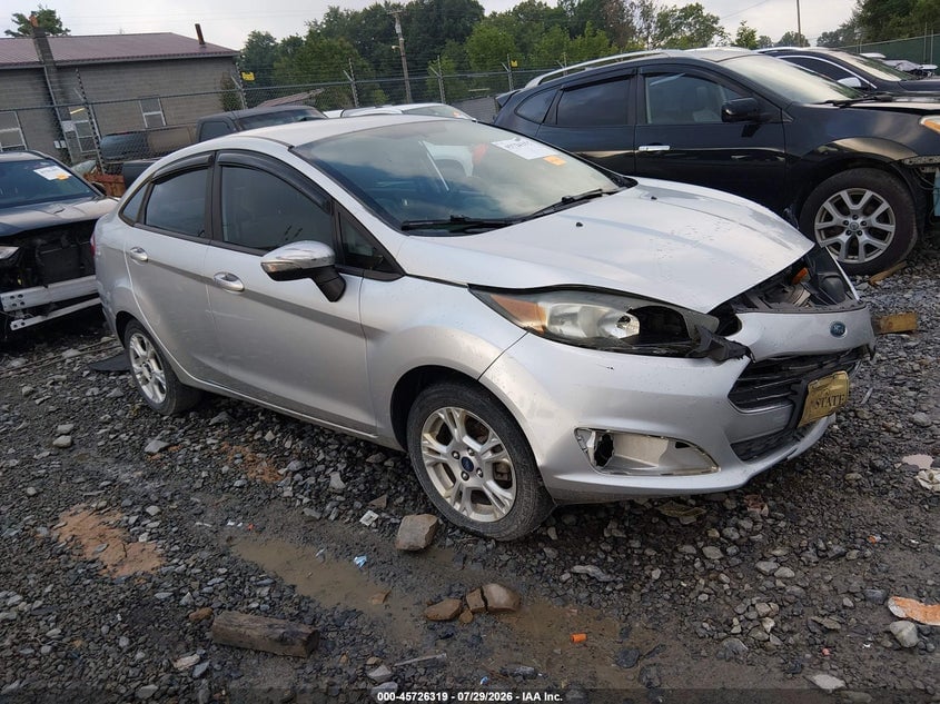 2015 FORD FIESTA SE | 3FADP4BJ8FM152985 | UPCARS