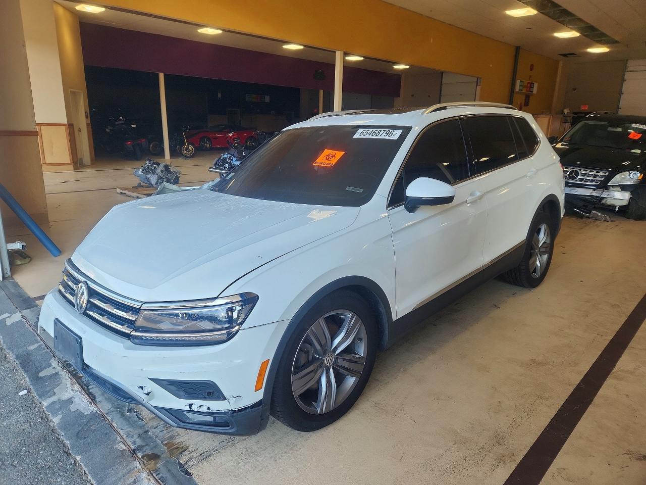 2018 VOLKSWAGEN TIGUAN SEL PREMIUM | 3VV4B7AX8JM098694 | UPCARS