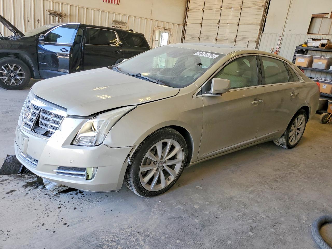 2013 CADILLAC XTS LUXURY COLLECTION | 2G61P5S38D9160520 | UPCARS