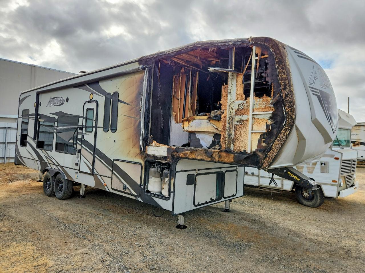 2020 ECLIPSE RV RECREATION | 5LZBF3027LR018587 | UPCARS