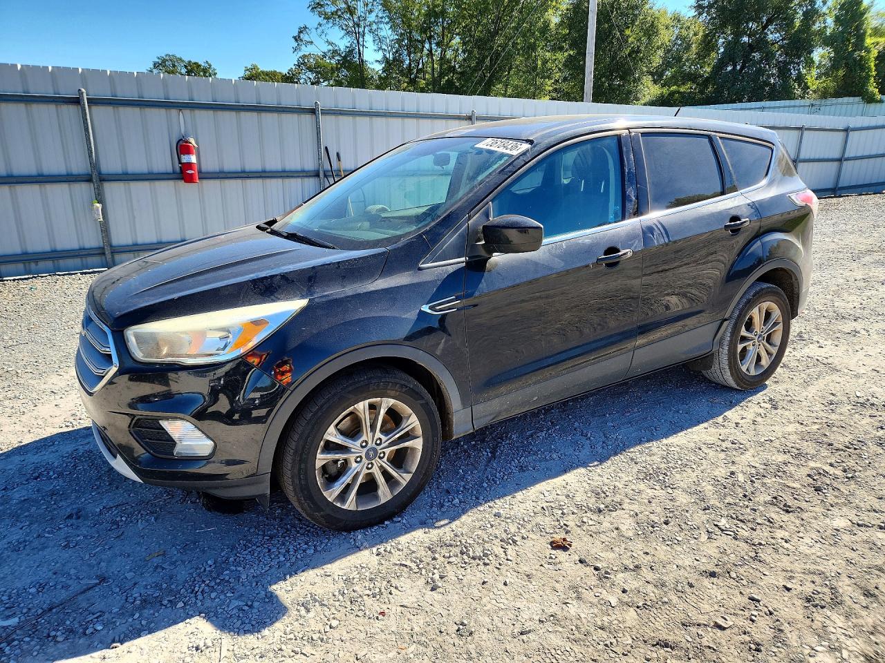 2017 FORD ESCAPE SE | 1FMCU9G98HUA88404 | UPCARS