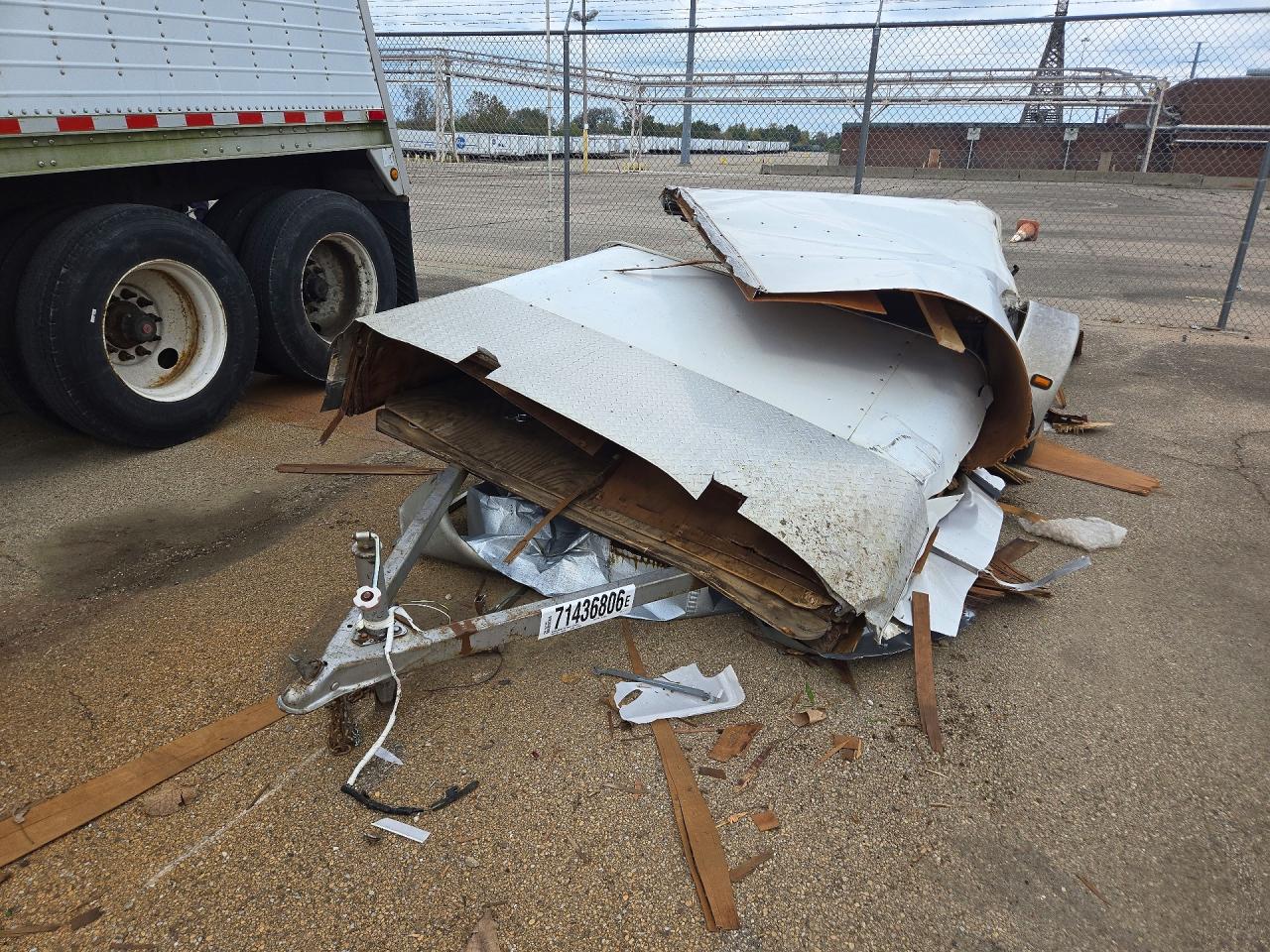 2010 UNKNOWN UNKNOWN ENCLOSED CARGO TRAILER | LOTNUMBER71436806 | UPCARS