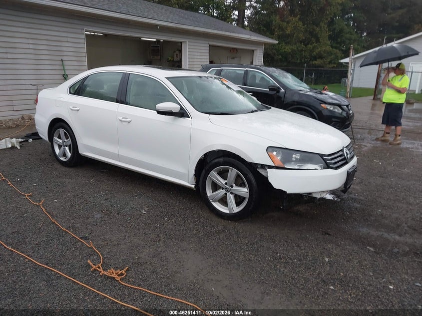 2013 VOLKSWAGEN PASSAT SE W/SUNROOF | 1VWBP7A37DC039434 | UPCARS