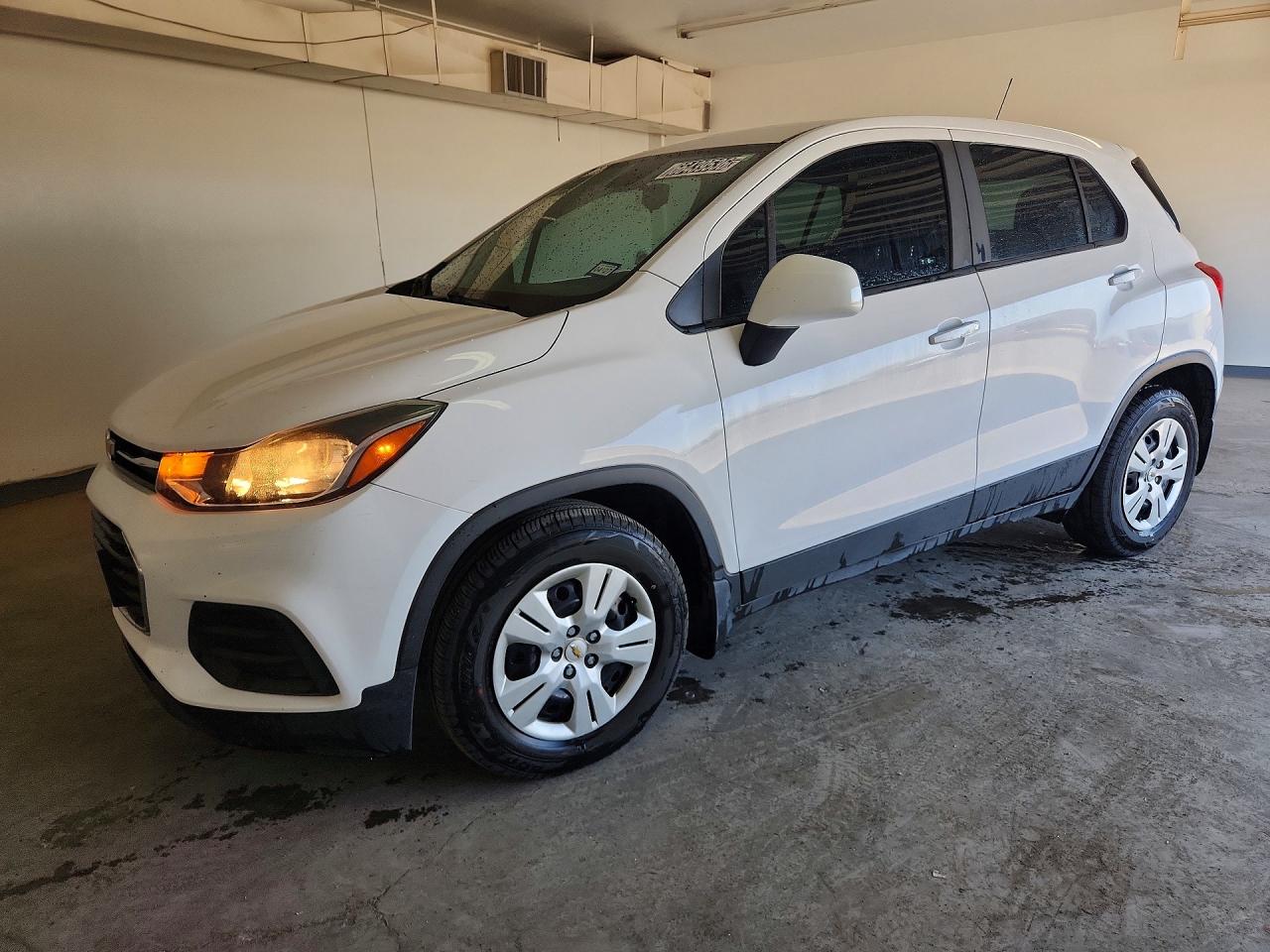2018 CHEVROLET TRAX LS | 3GNCJKSB6JL332296 | UPCARS