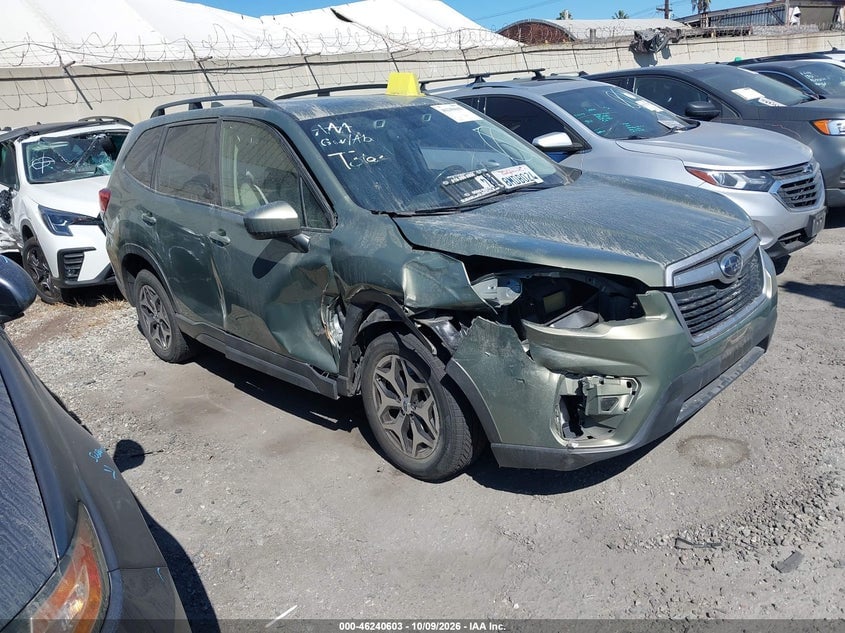 2019 SUBARU FORESTER PREMIUM | JF2SKAGC7KH579275 | UPCARS