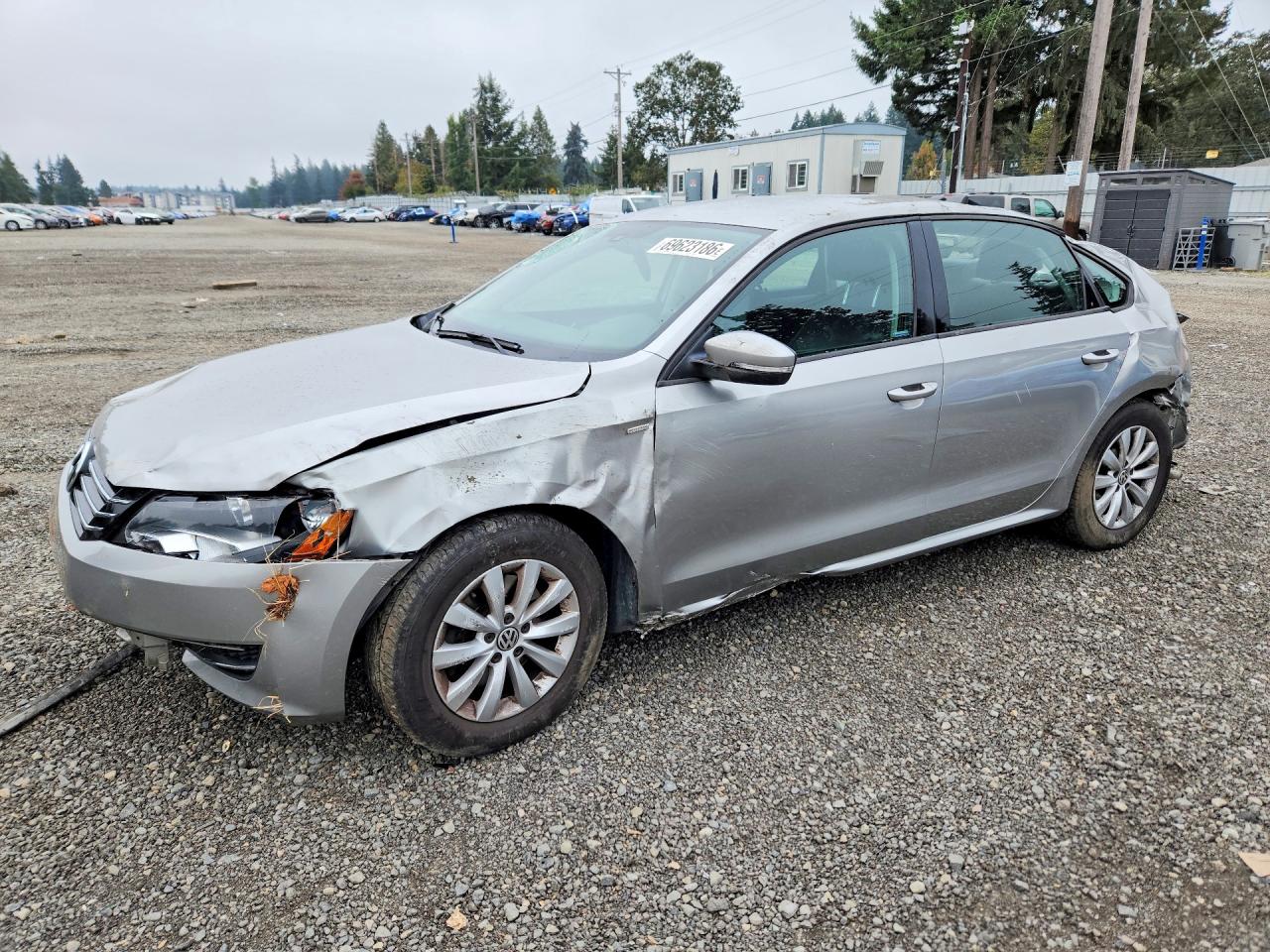 2014 VOLKSWAGEN PASSAT S | 1VWAT7A32EC083513 | UPCARS