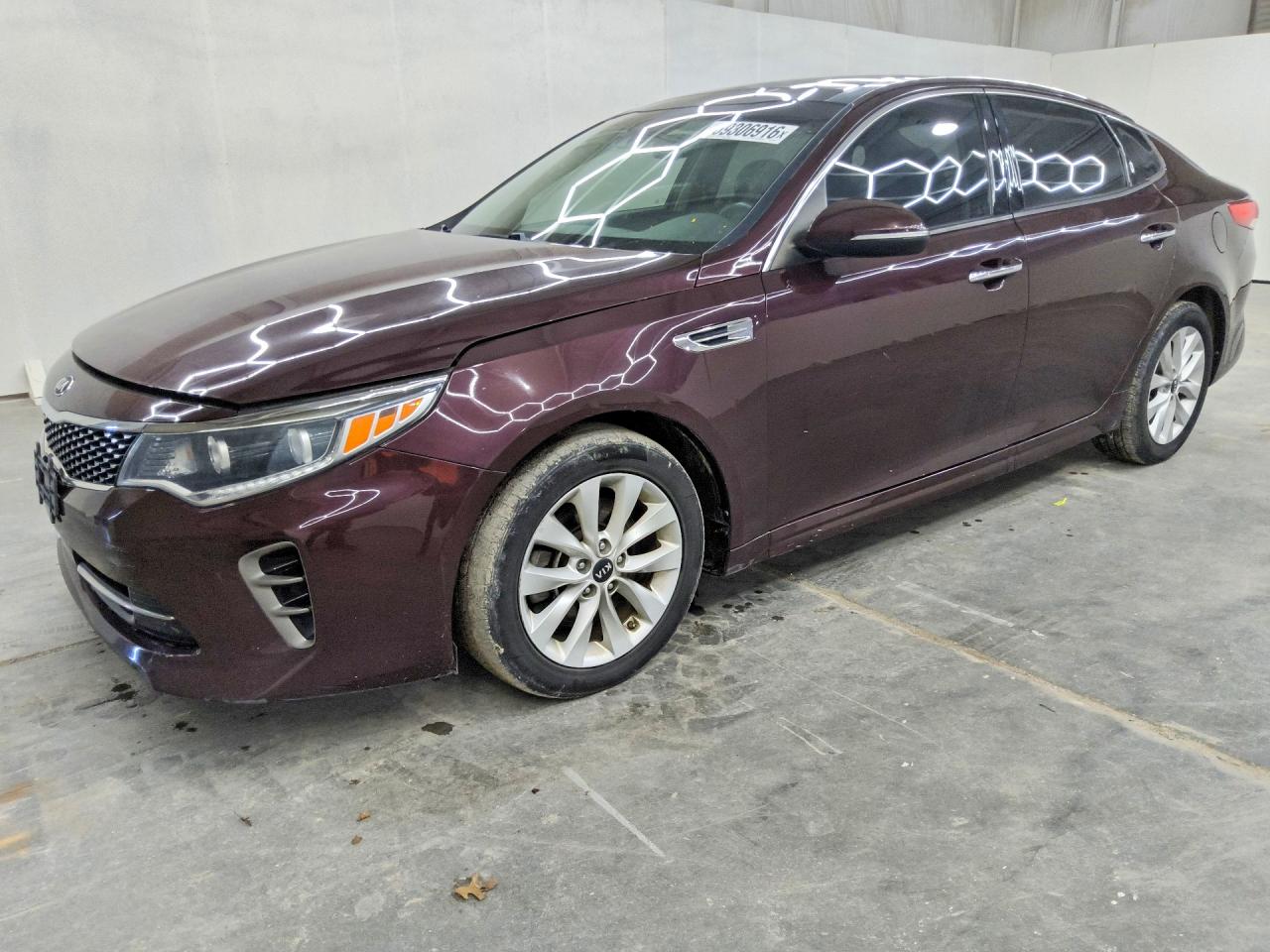 2017 KIA OPTIMA EX | 5XXGU4L38HG166227 | UPCARS