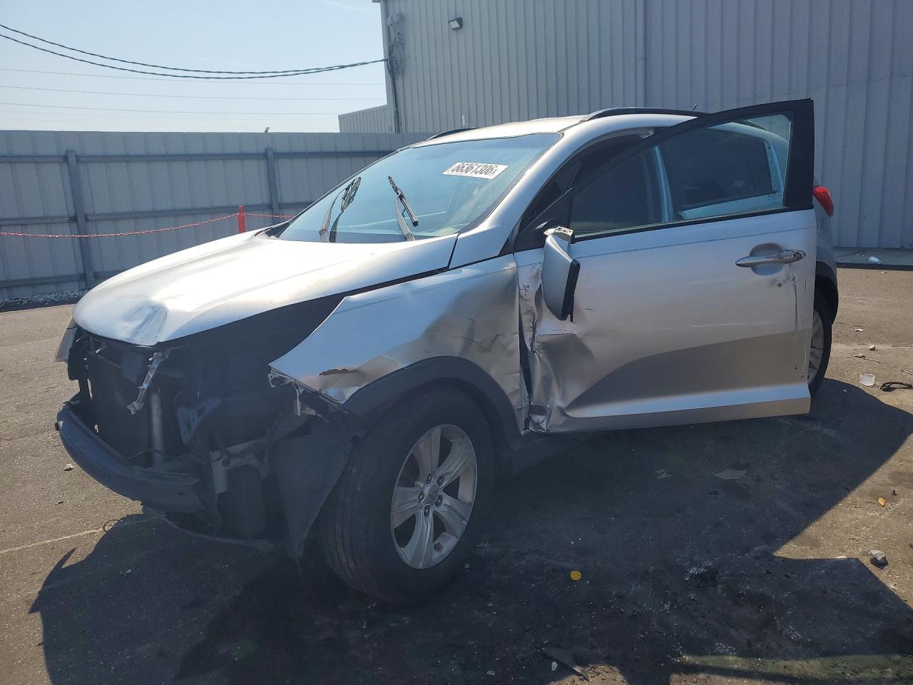 2011 KIA SPORTAGE LX | KNDPB3A28B7023272 | UPCARS