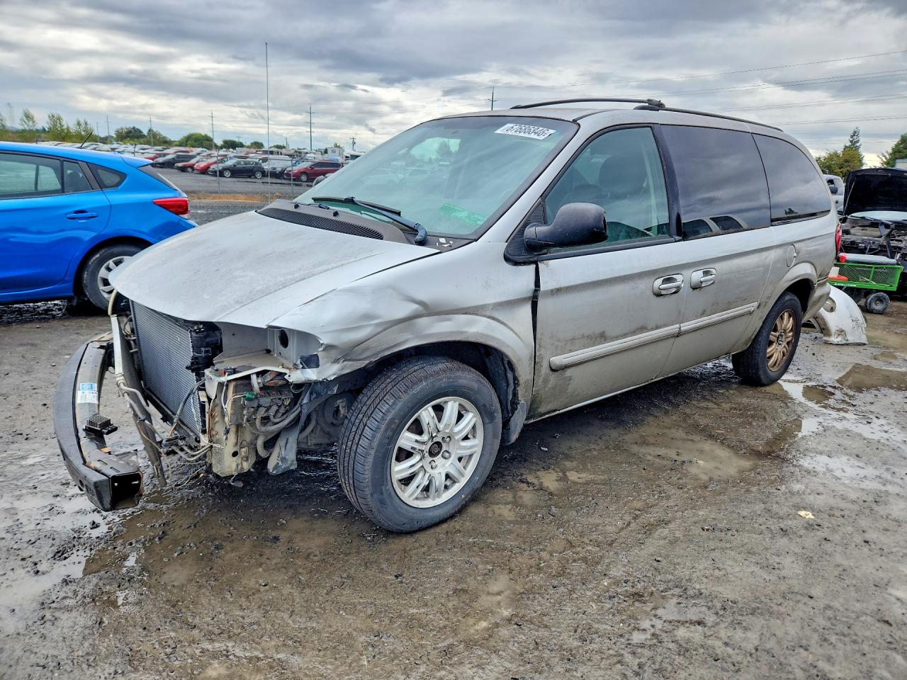 2006 CHRYSLER MINIVAN TOURING | 2A4GP54LX6R747951 | UPCARS