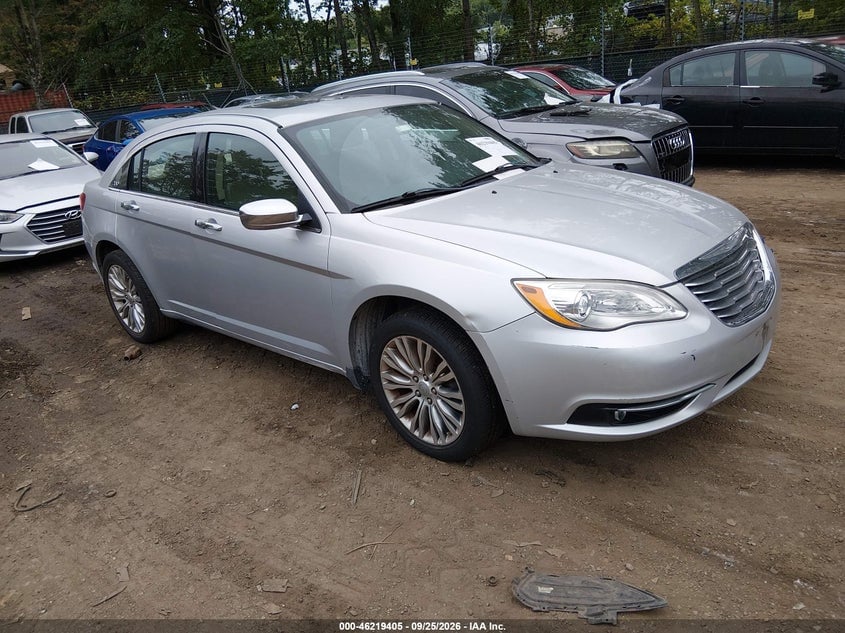2012 CHRYSLER 200 LIMITED | 1C3CCBCB2CN250770 | UPCARS