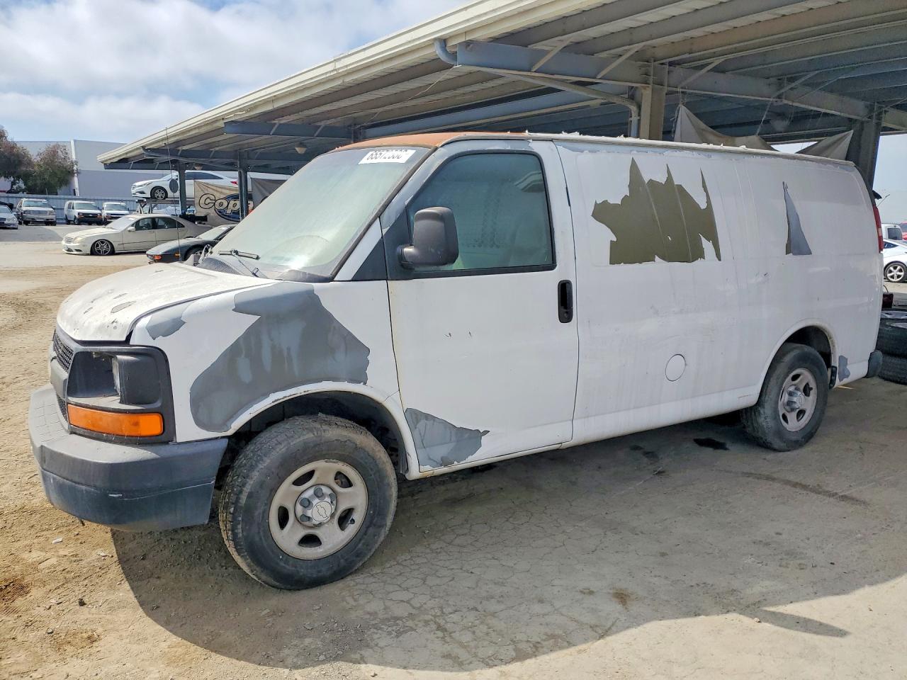 2007 CHEVROLET EXPRESS DELIVERY VAN | 1GCFG15X971188748 | UPCARS