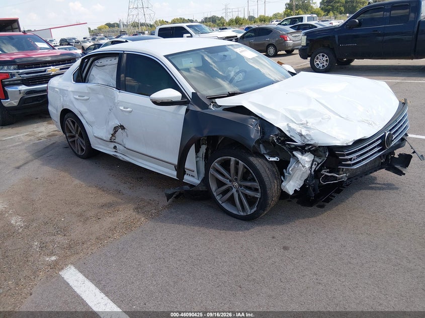 2017 VOLKSWAGEN PASSAT 1.8T R-LINE | 1VWDT7A37HC051058 | UPCARS