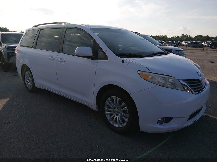 2011 TOYOTA SIENNA XLE V6 | 5TDYK3DC7BS163988 | UPCARS