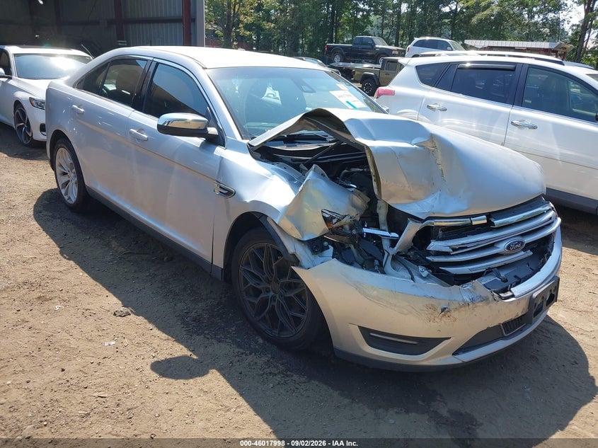 2017 FORD TAURUS LIMITED | 1FAHP2F84HG111716 | UPCARS