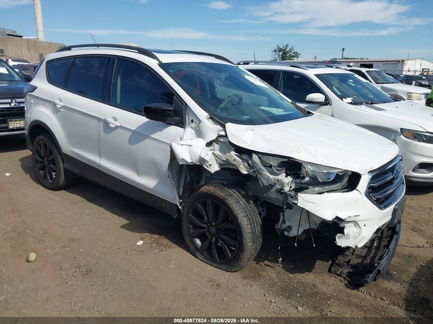 2017 FORD ESCAPE SE | 1FMCU9G99HUB22494 | UPCARS