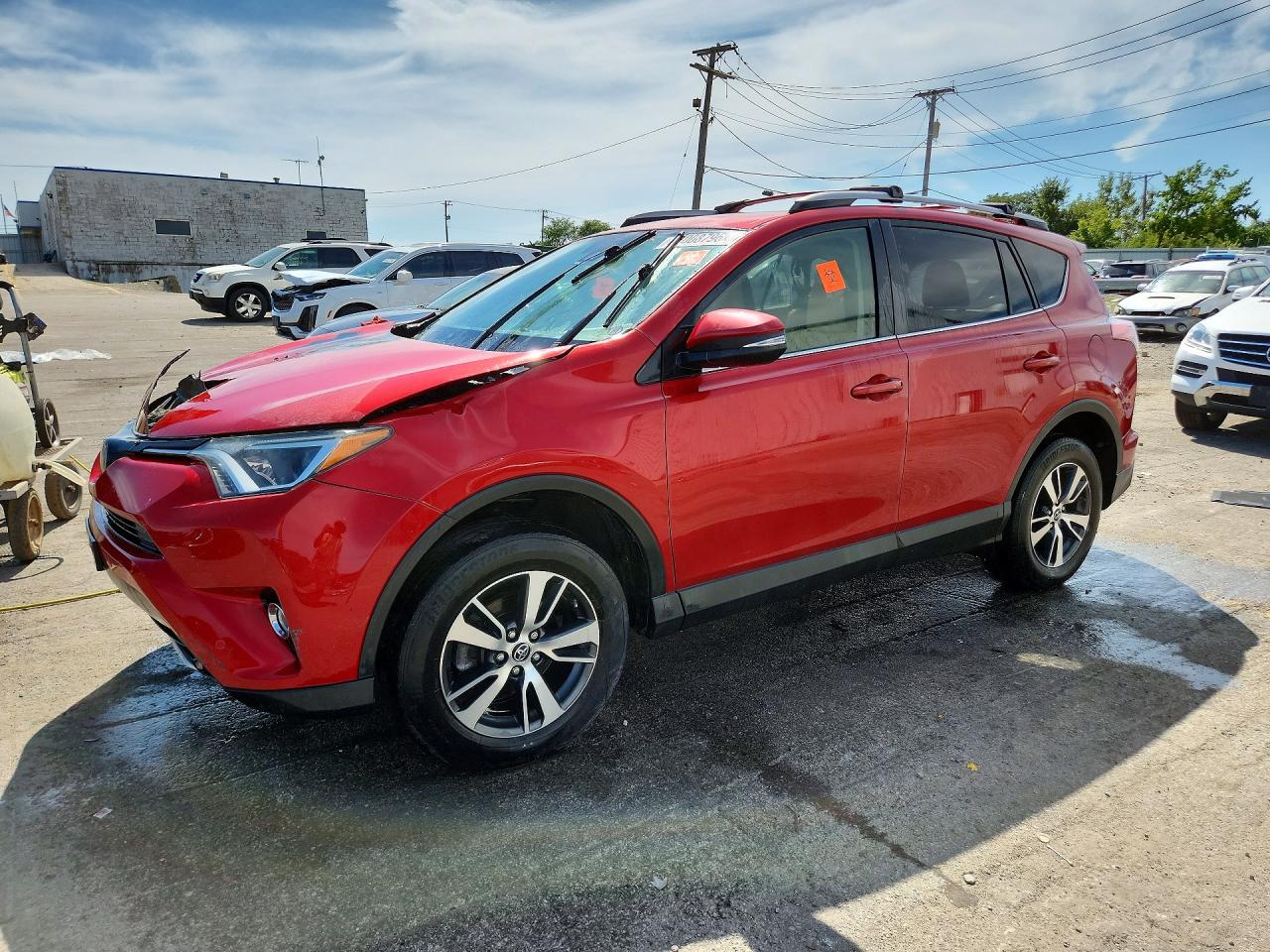 2017 TOYOTA RAV4 XLE | JTMRFREV5HJ108022 | UPCARS
