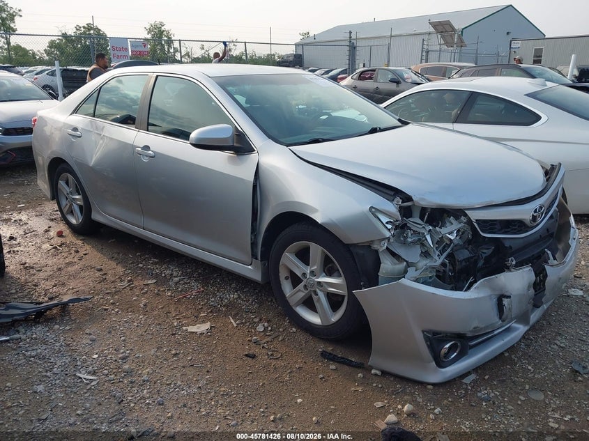 2014 TOYOTA CAMRY SE | 4T1BF1FKXEU434962 | UPCARS