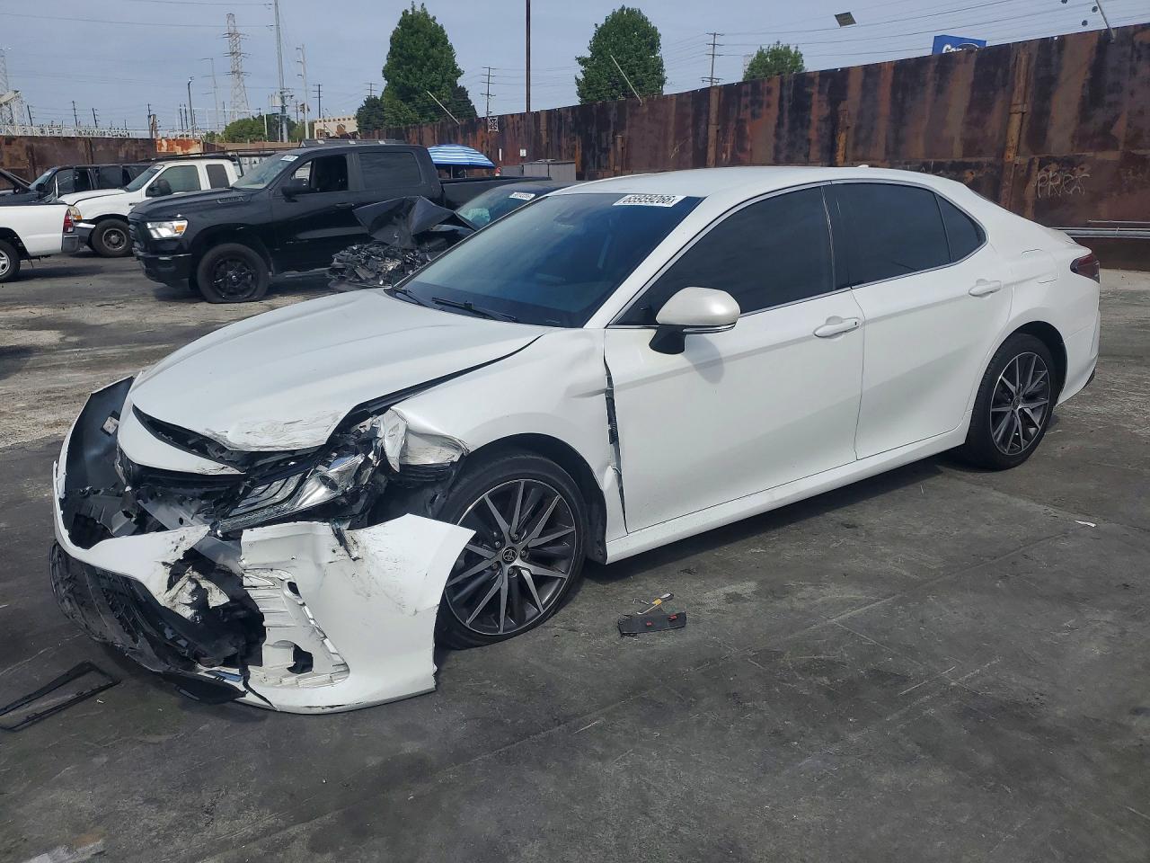 2022 TOYOTA CAMRY XLE | 4T1F11AKXNU025514 | UPCARS