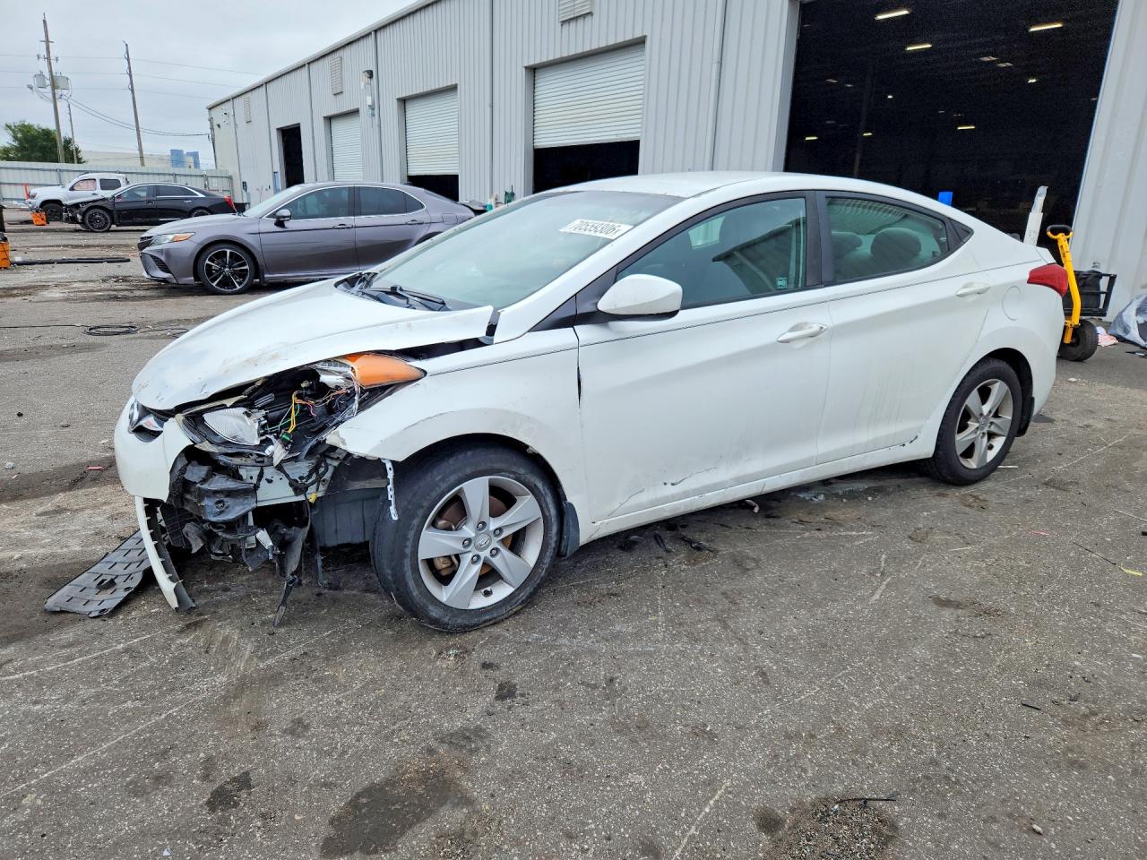 2013 HYUNDAI ELANTRA GLS | 5NPDH4AE4DH392064 | UPCARS