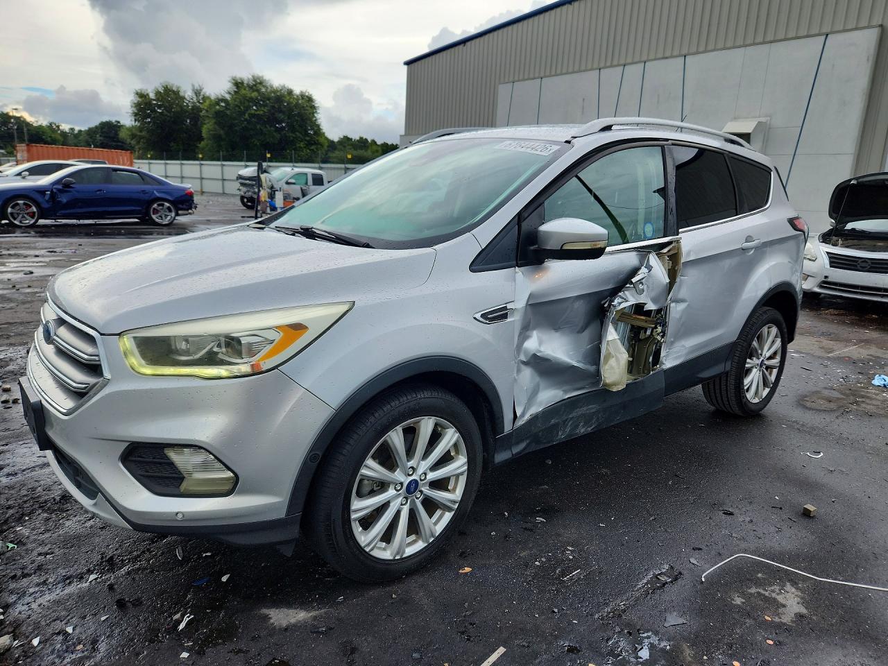 2017 FORD ESCAPE TITANIUM | 1FMCU9JD8HUC82329 | UPCARS