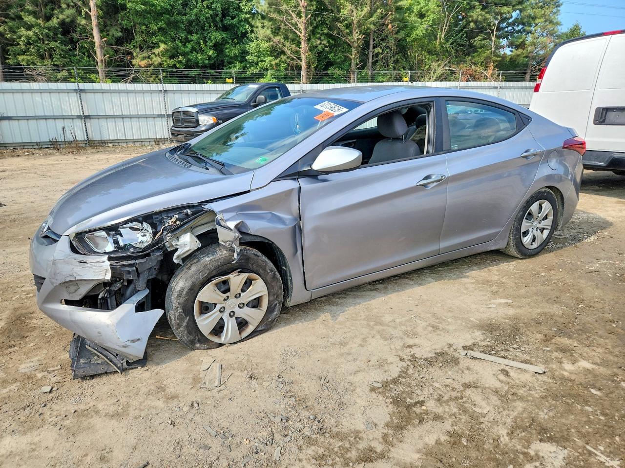2016 HYUNDAI ELANTRA SE | 5NPDH4AE8GH784565 | UPCARS