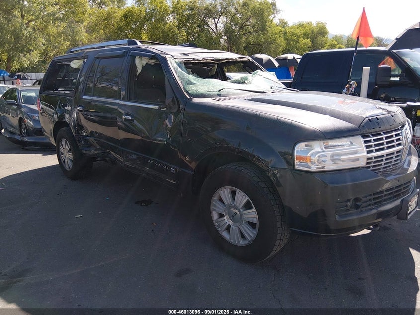 2014 LINCOLN NAVIGATOR L | 5LMJJ3J53EEL07808 | UPCARS