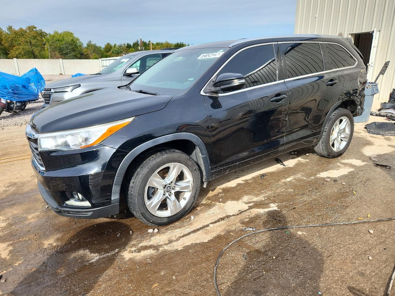 2016 TOYOTA HIGHLANDER LIMITED | 5TDDKRFH4GS233898 | UPCARS