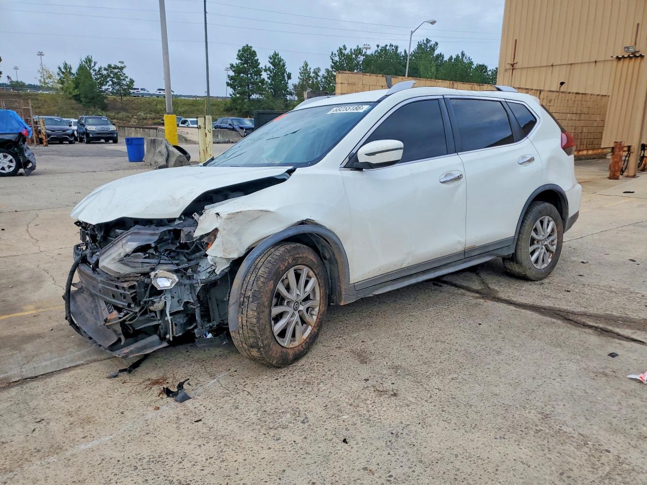 2018 NISSAN ROGUE SV | KNMAT2MT6JP524063 | UPCARS