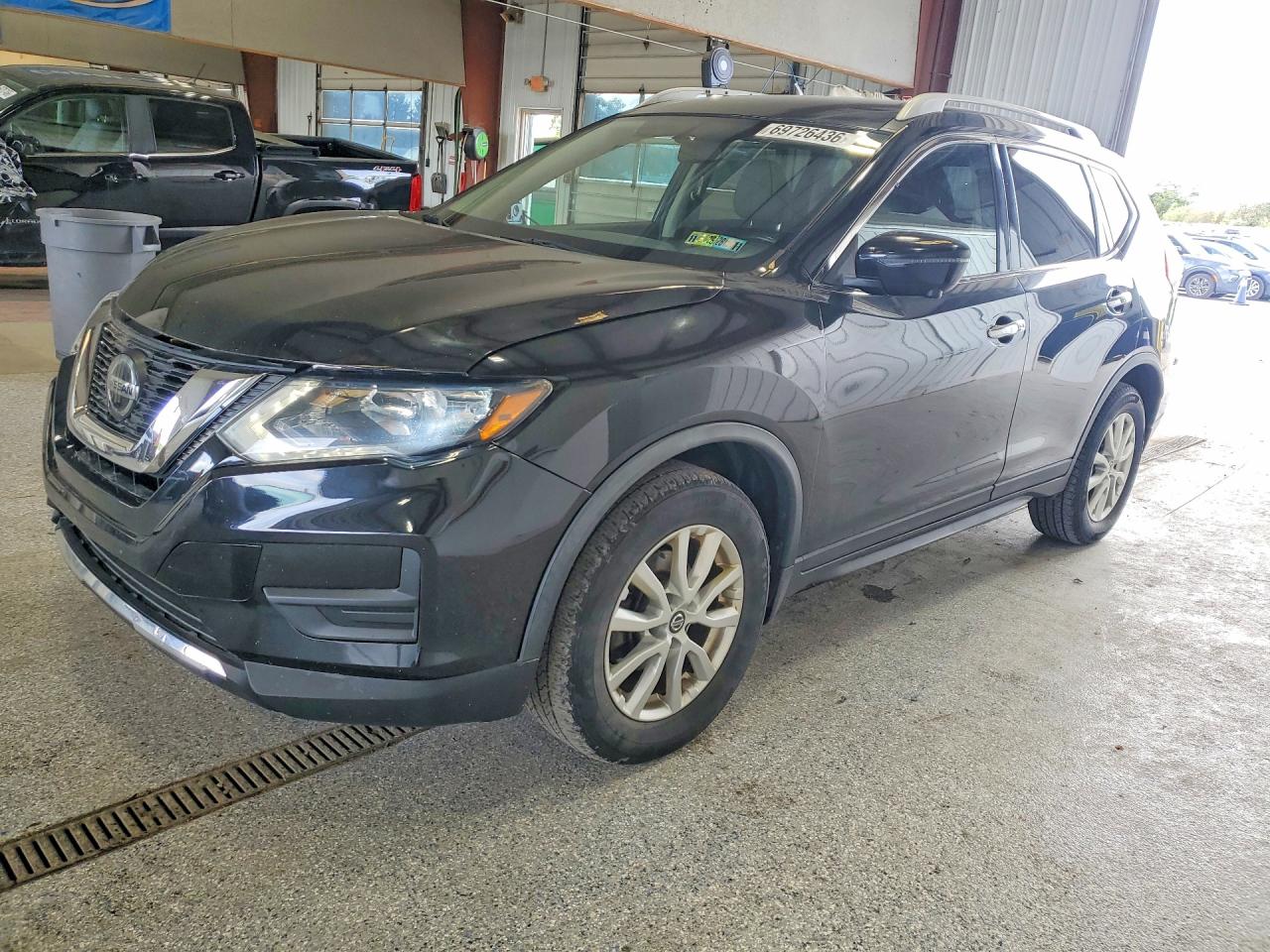 2018 NISSAN ROGUE SV | KNMAT2MV0JP603729 | UPCARS