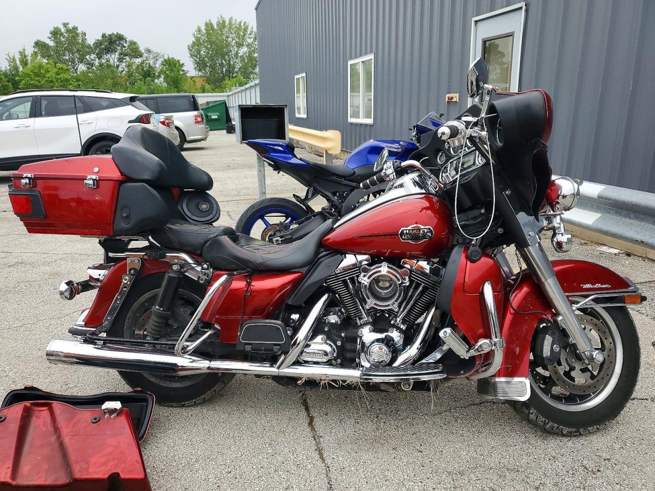 2008 HARLEY-DAVIDSON FL | 1HD1FC4118Y688335 | UPCARS