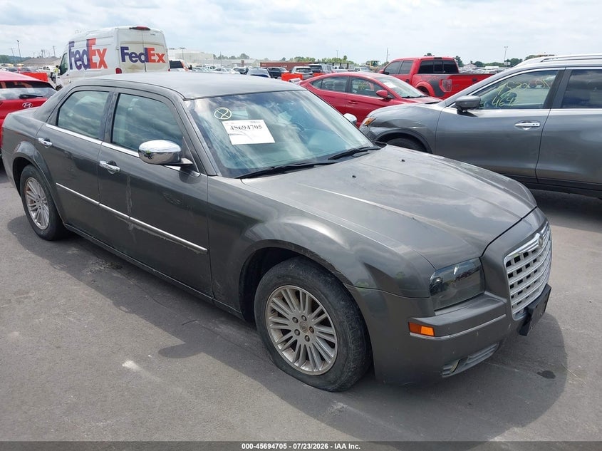 2010 CHRYSLER 300 TOURING/SIGNATURE SERIES/EXECUTIVE SERIES | 2C3CA5CV5AH241603 | UPCARS