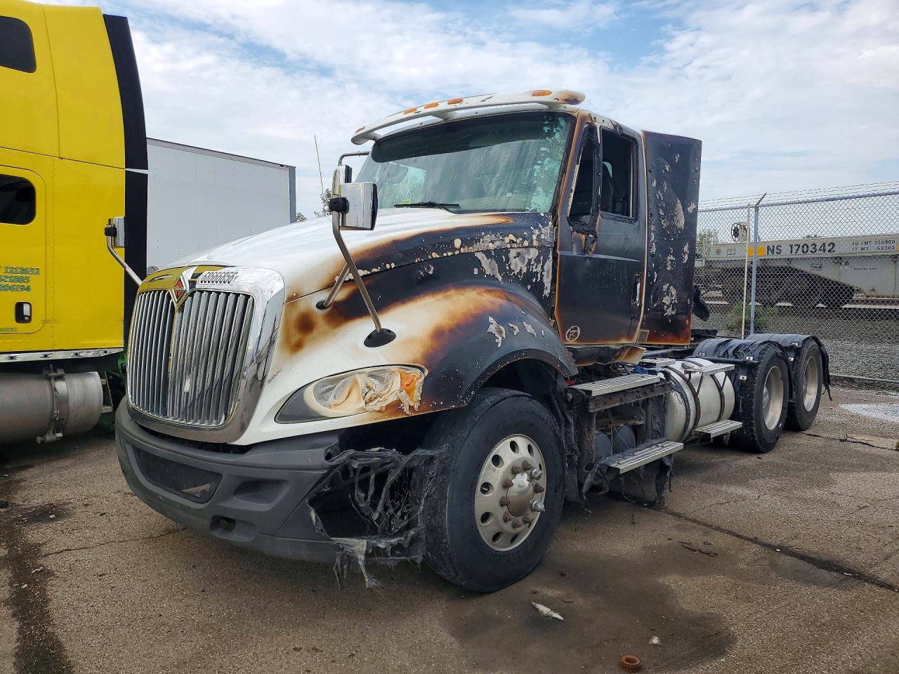 2016 INTERNATIONAL ALL OTHER SEMI TRUCK | 3HSDJAPR6GN460510 | UPCARS