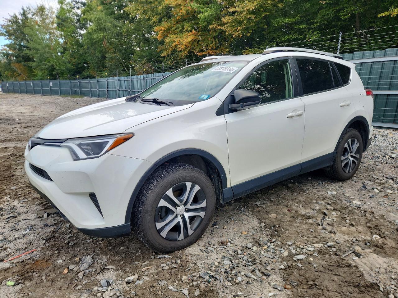 2016 TOYOTA RAV4 LE | JTMBFREV4GJ076972 | UPCARS