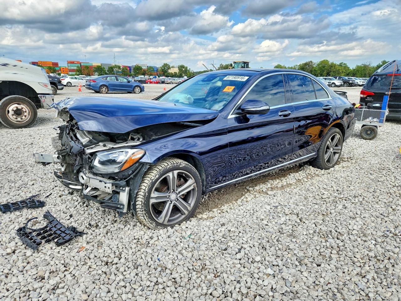 2017 MERCEDES-BENZ C-CLASS | 55SWF4KB8HU205849 | UPCARS
