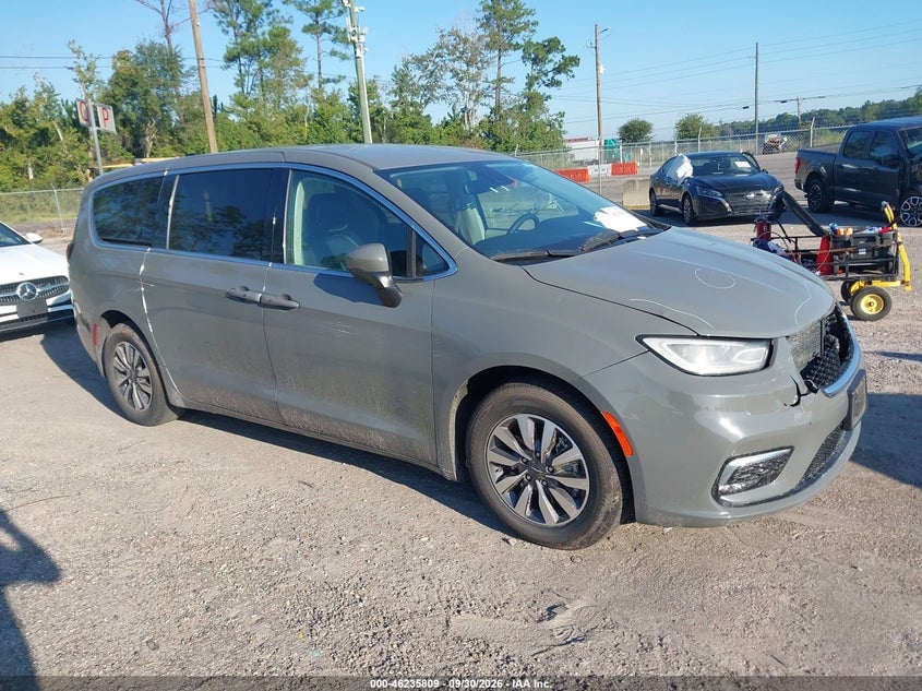 2023 CHRYSLER PACIFICA HYBRID TOURING L | 2C4RC1L79PR523076 | UPCARS