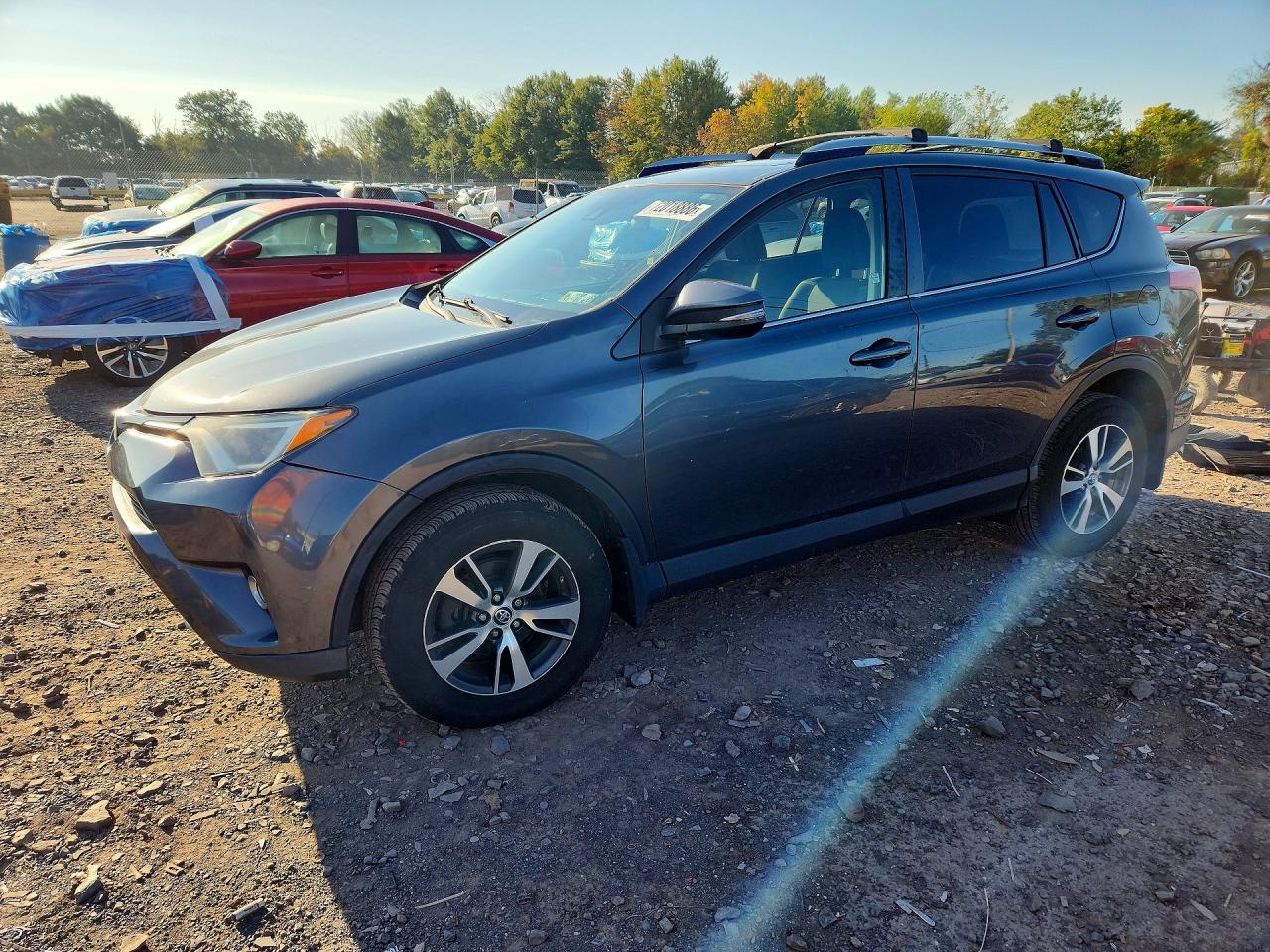 2017 TOYOTA RAV4 XLE | JTMRFREV2HD202860 | UPCARS
