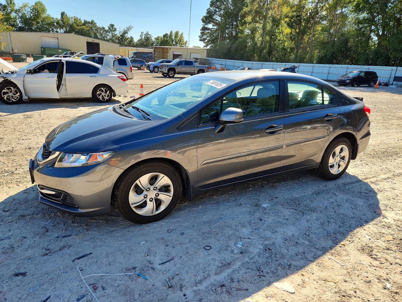 2013 HONDA CIVIC LX | 2HGFB2F53DH569219 | UPCARS
