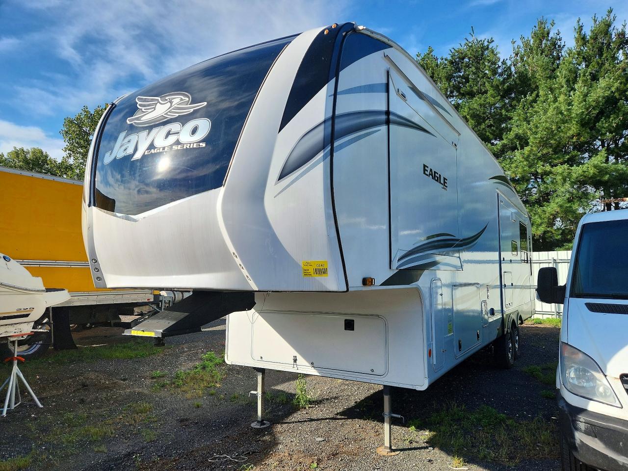 2022 JAYCO EAGLE FIFT | 1UJCJ0BT6N1WK0242 | UPCARS