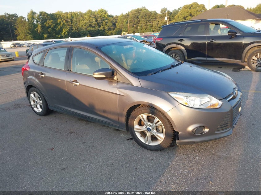 2014 FORD FOCU SE | 1FADP3K22EL243642 | UPCARS