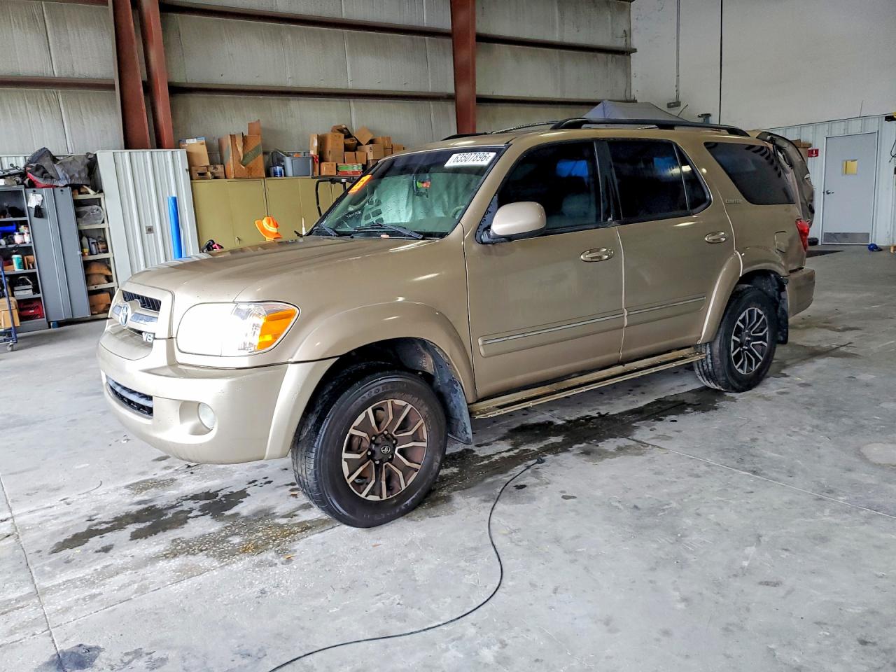 2005 TOYOTA SEQUOIA LIMITED | 5TDZT38A05S242384 | UPCARS